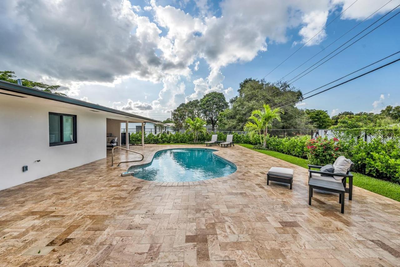 Sandals Beach Cottage Fort Lauderdale Exteriör bild